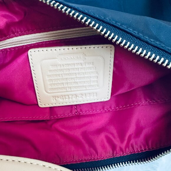 Coach Weekend Hippie 24861 in Signature Nylon - Purple fabric & tan leather EUC - Picture 9 of 10